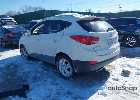 2012 Hyundai Tucson Gls z USA, uszkodzony, nr VIN KM8JUCAC0CU396071